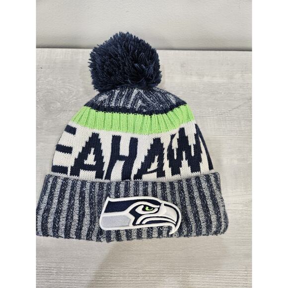 Seattle Seahawks NEW ERA NFL On field SPORT KNIT Cap Beanie,One Size - Picture 1 of 6